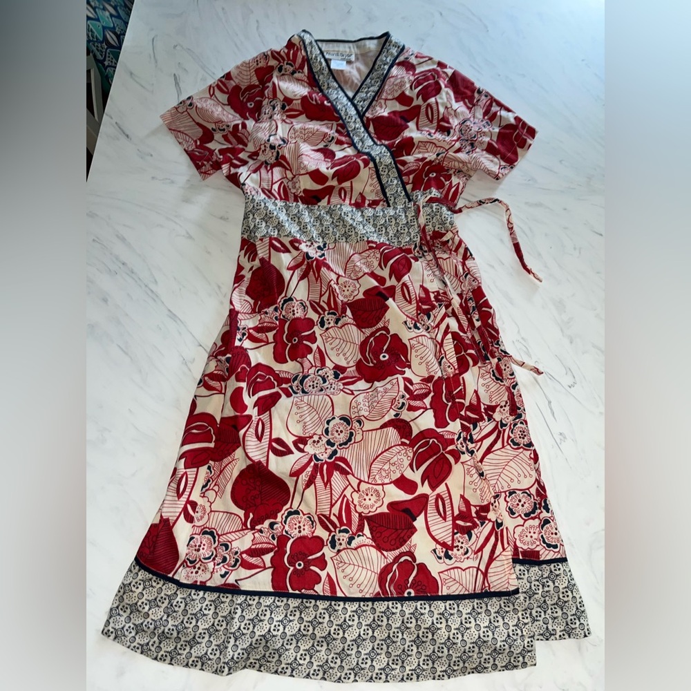 North Style wrap kimono style Floral Dress Size 14